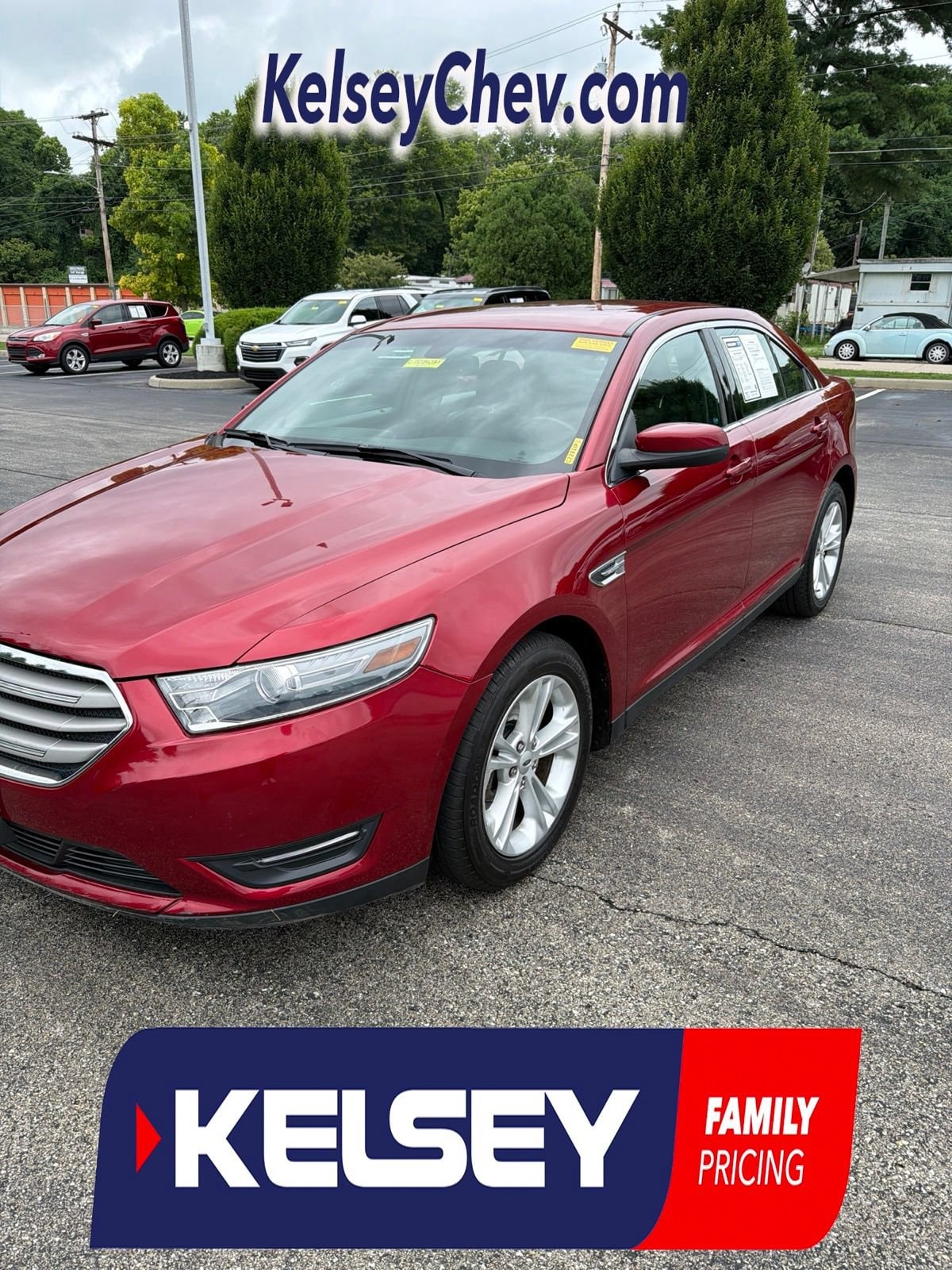 2013 Ford Taurus SEL FWD's photo