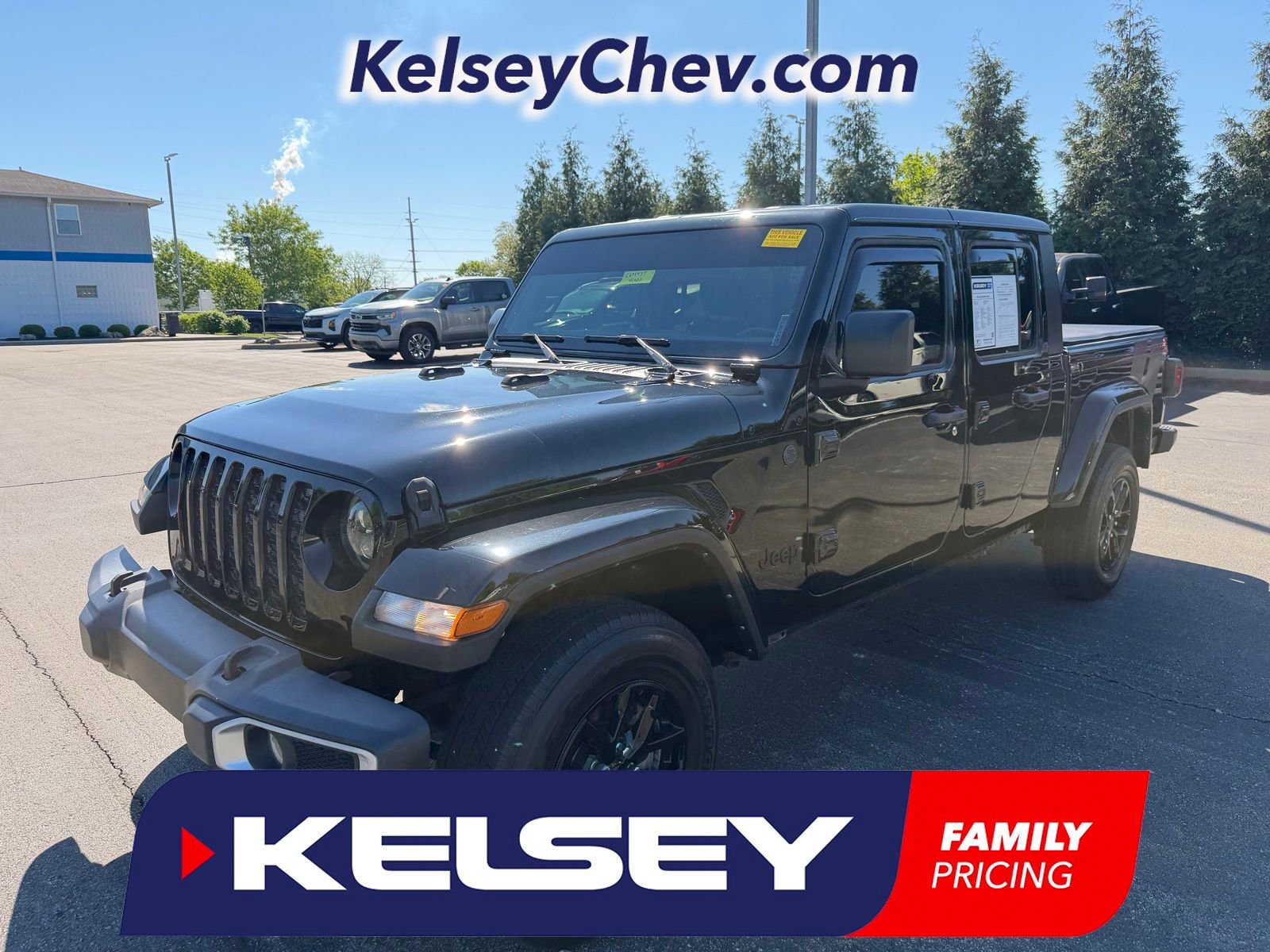 2022 Jeep Gladiator Sport S's photo