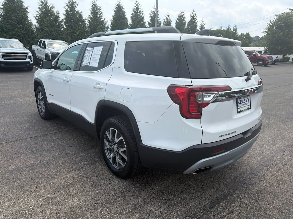 Used 2023 GMC Acadia SLT SUV