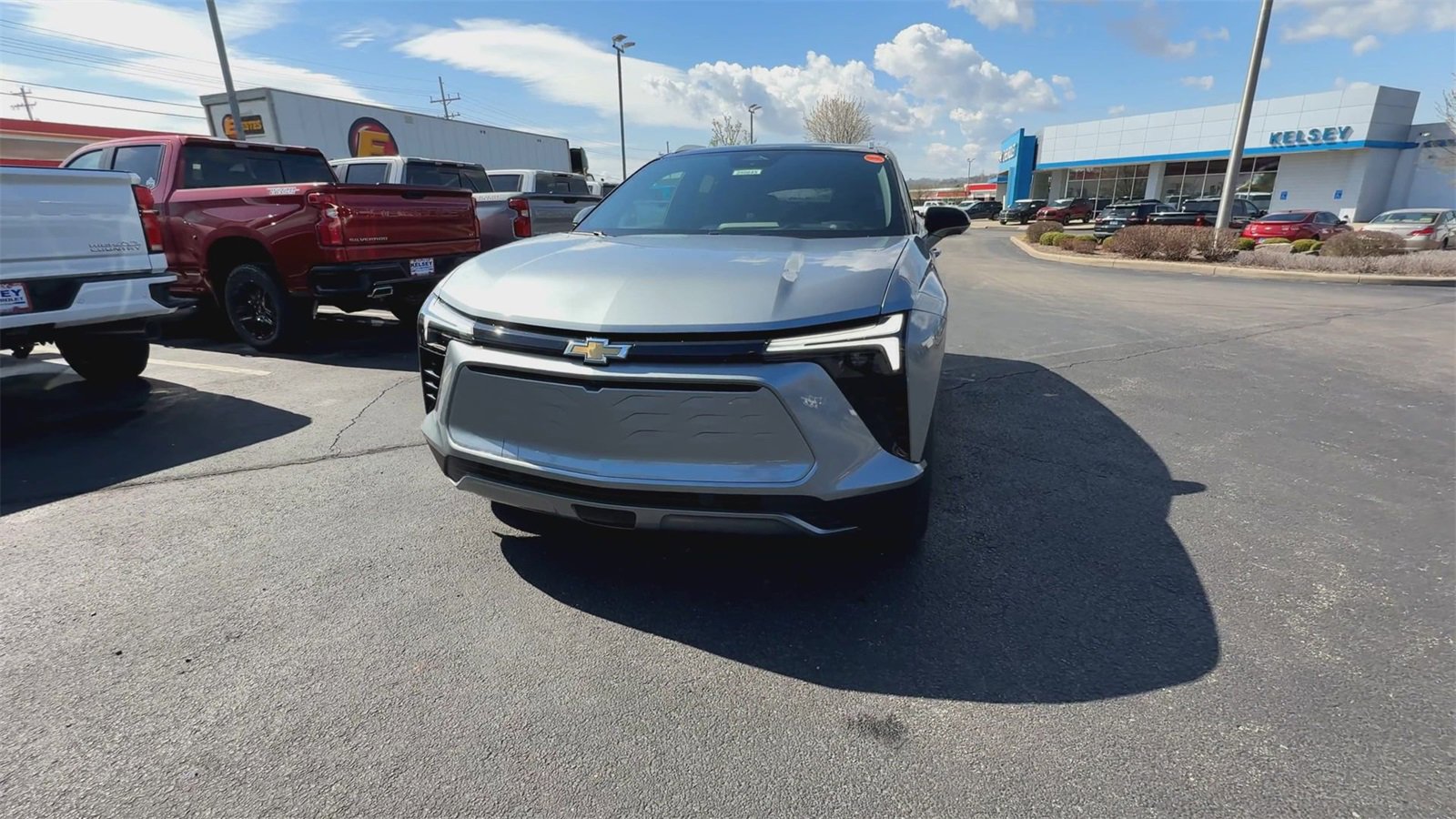 2025 Chevrolet Blazer EV photo 4