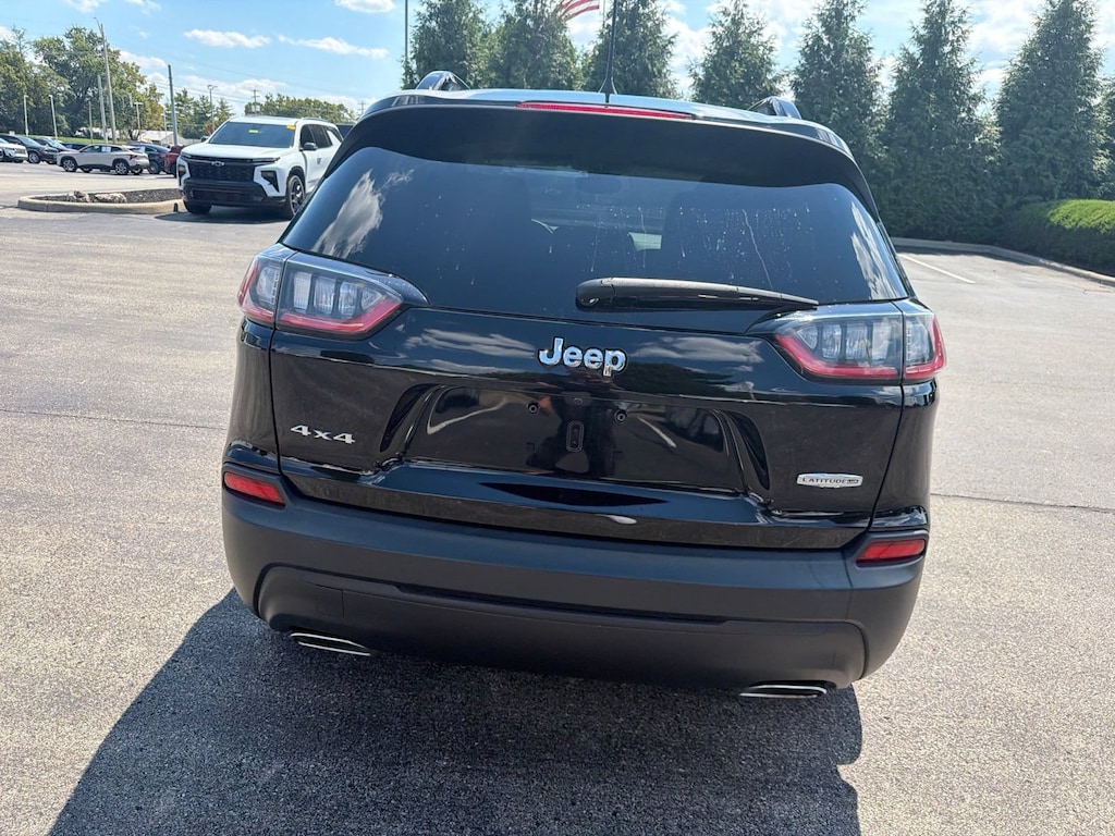 Used 2022 Jeep Cherokee Latitude Lux 4x4 SUV