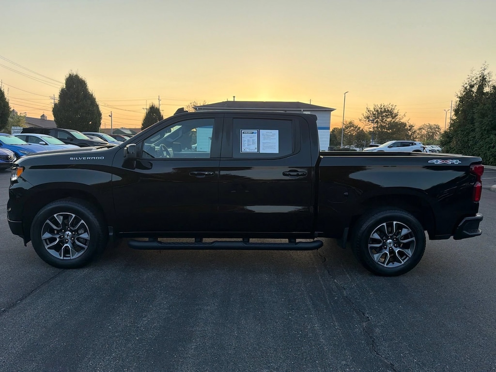 Used 2024 Chevrolet Silverado 1500 RST Truck Crew Cab