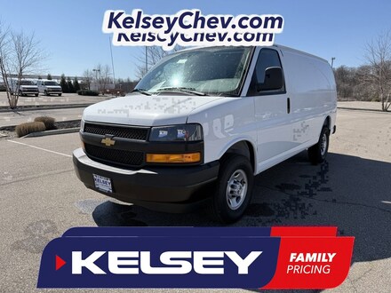 2025 Chevrolet Express Cargo WT Van