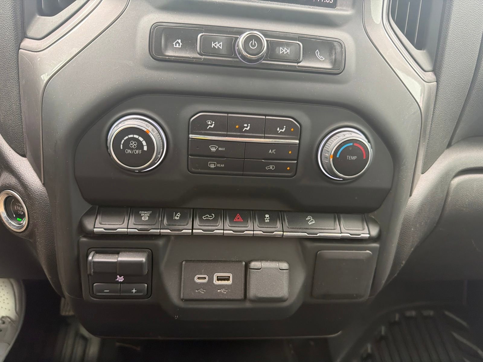 2024 Chevrolet Silverado 3500HD Work Truck - Photo 15