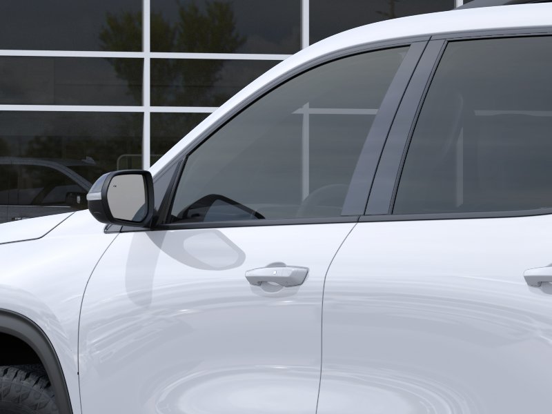 2027 Chevrolet Traverse Z71 - Photo 12