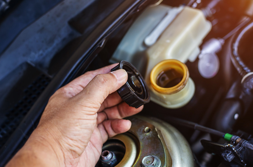 2027 Chevrolet Bolt brake fluid inspection and replacement