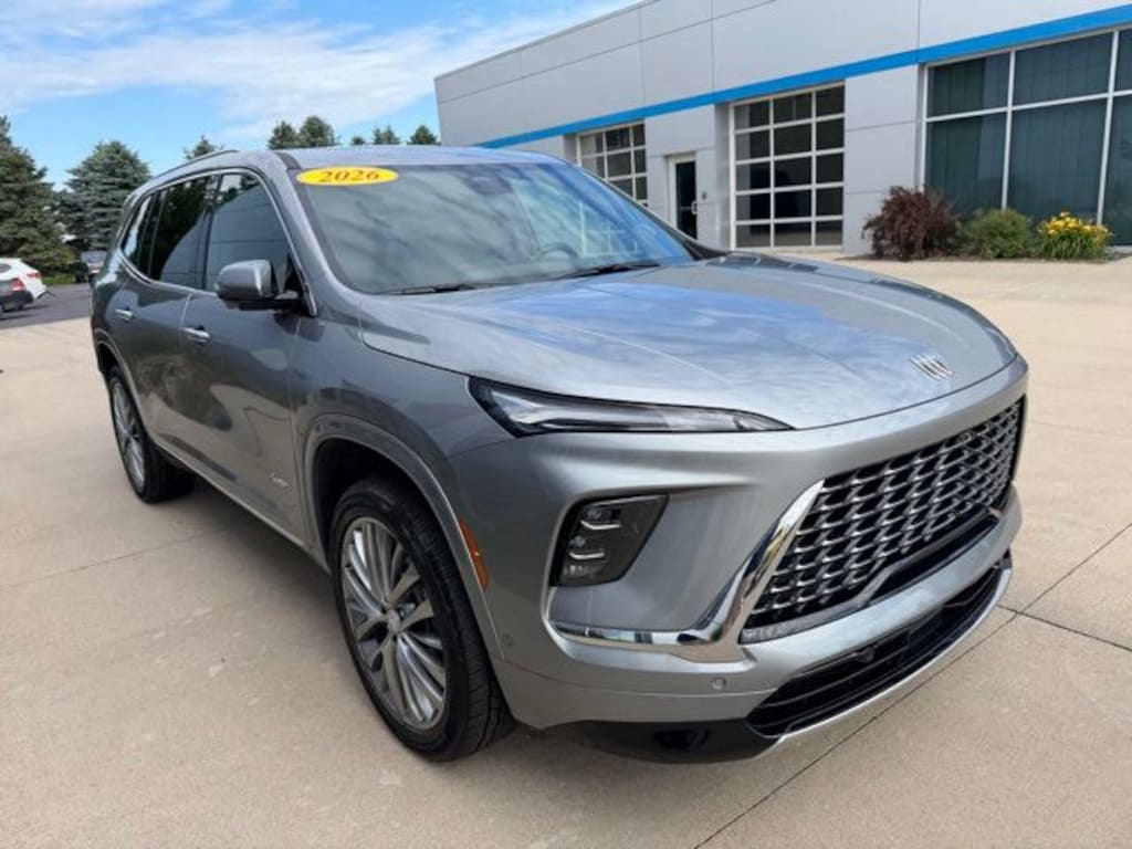 Used 2026 Buick Enclave Avenir SUV