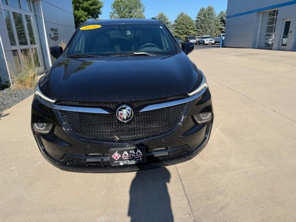 Used 2024 Buick Enclave Essence SUV