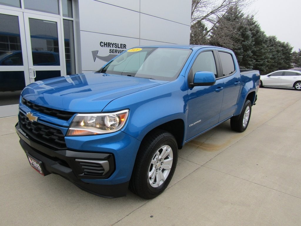 Used 2021 Chevrolet Colorado LT with VIN 1GCGTCEN5M1209486 for sale in Jackson, Minnesota