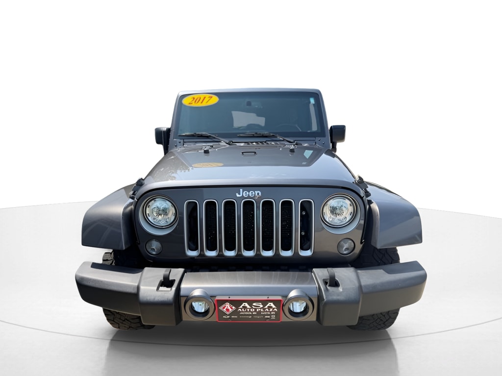Used 2017 Jeep Wrangler Unlimited Sahara with VIN 1C4BJWEG8HL610835 for sale in Jackson, Minnesota