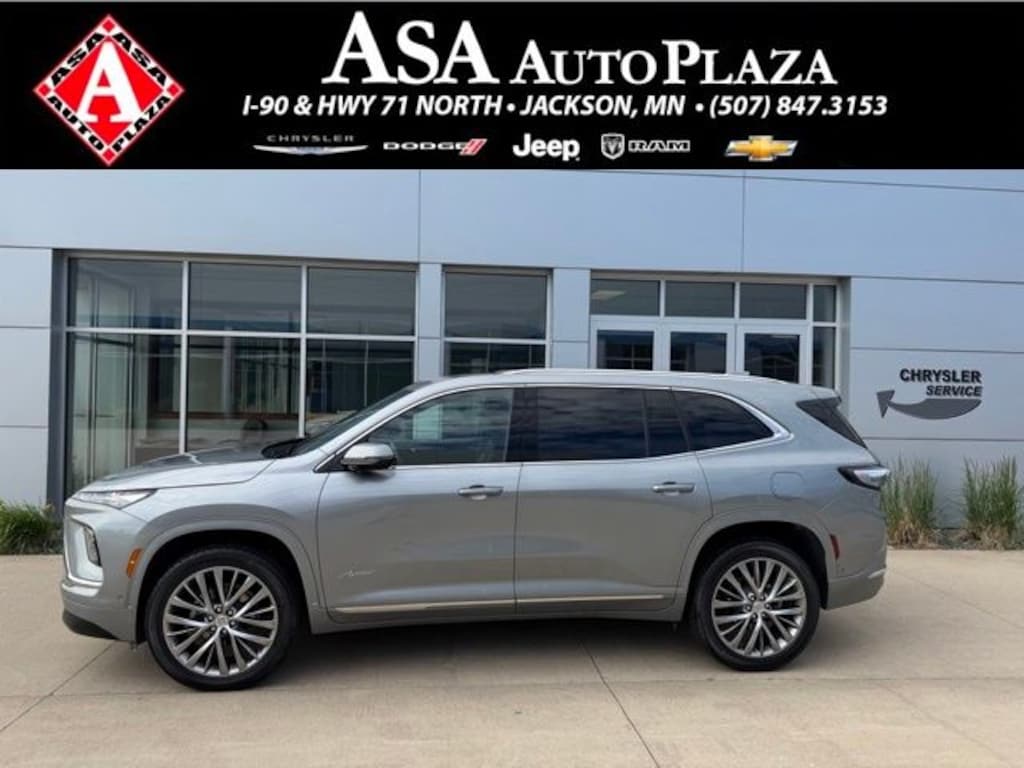 Used 2026 Buick Enclave Avenir SUV