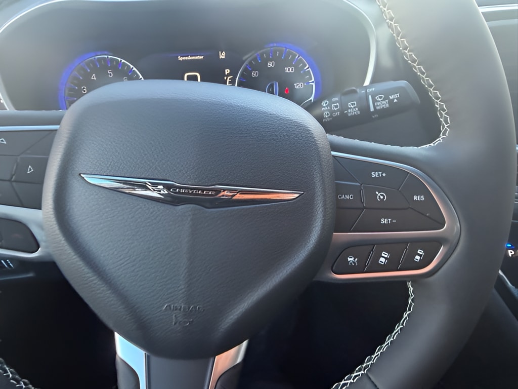 2026 Chrysler Pacifica Select - Photo 22