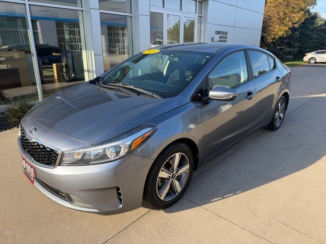 Used 2018 Kia FORTE S with VIN 3KPFL4A75JE250606 for sale in Jackson, Minnesota