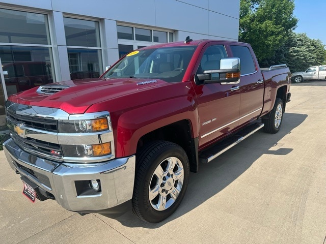 Used 2018 Chevrolet Silverado 2500HD LTZ with VIN 1GC1KWEY8JF221084 for sale in Jackson, Minnesota