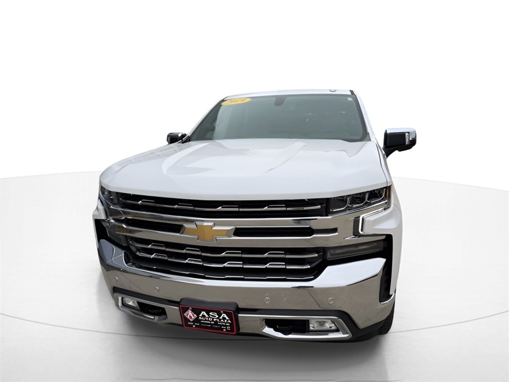 Used 2019 Chevrolet Silverado 1500 LTZ with VIN 3GCUYGED0KG137193 for sale in Jackson, Minnesota