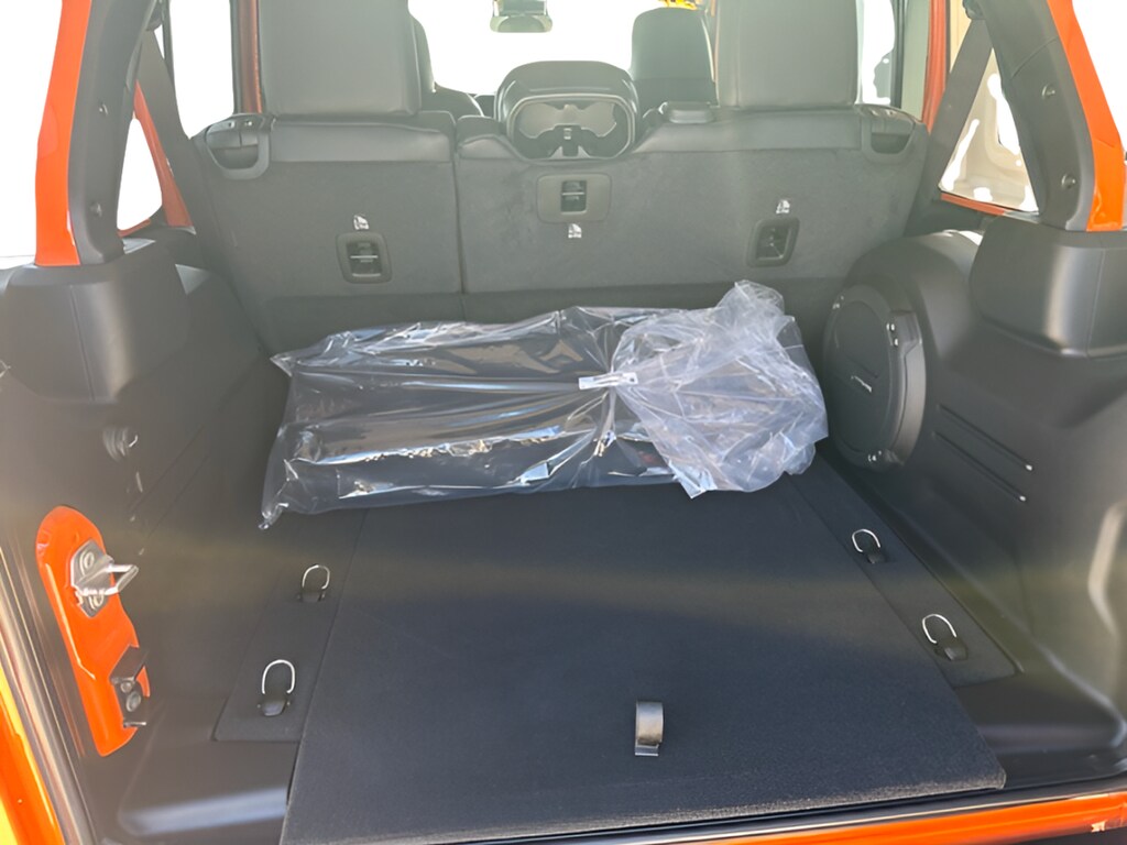 2025 Jeep Wrangler 4-Door Rubicon - Photo 12