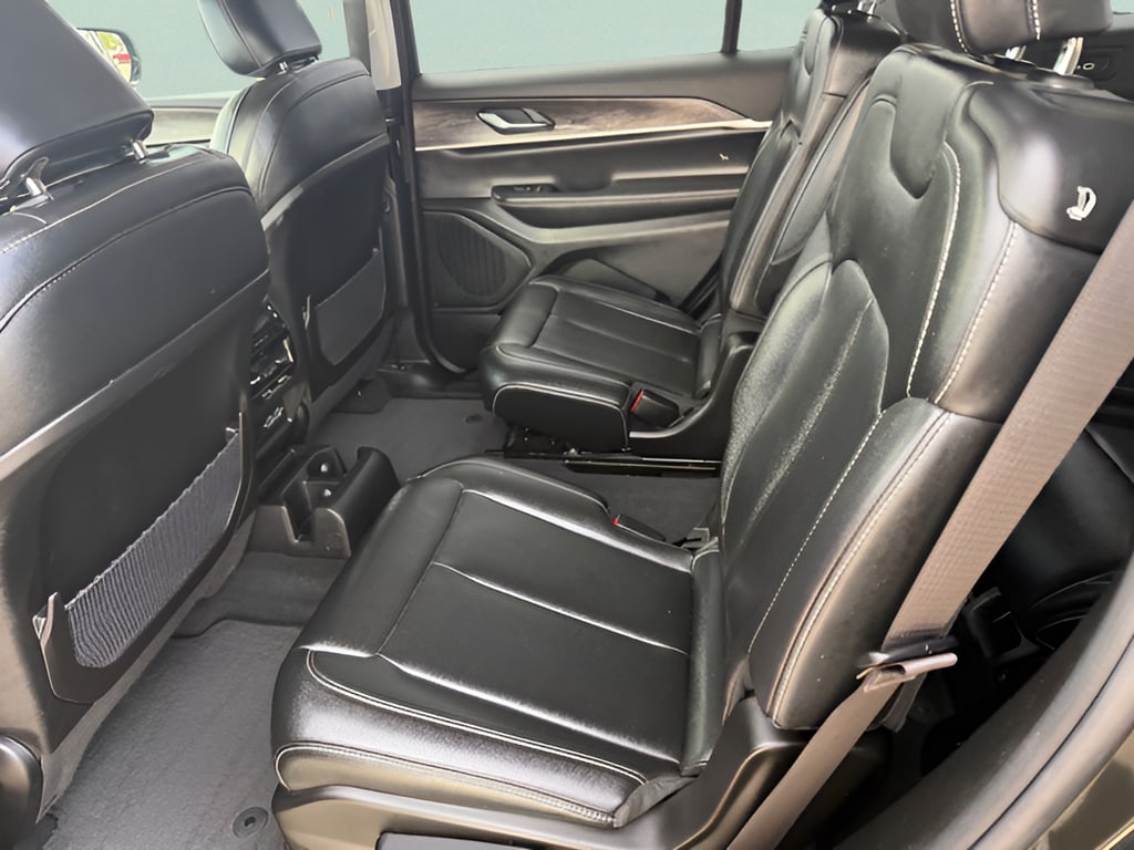 2024 Jeep Grand Cherokee L Limited - Photo 17