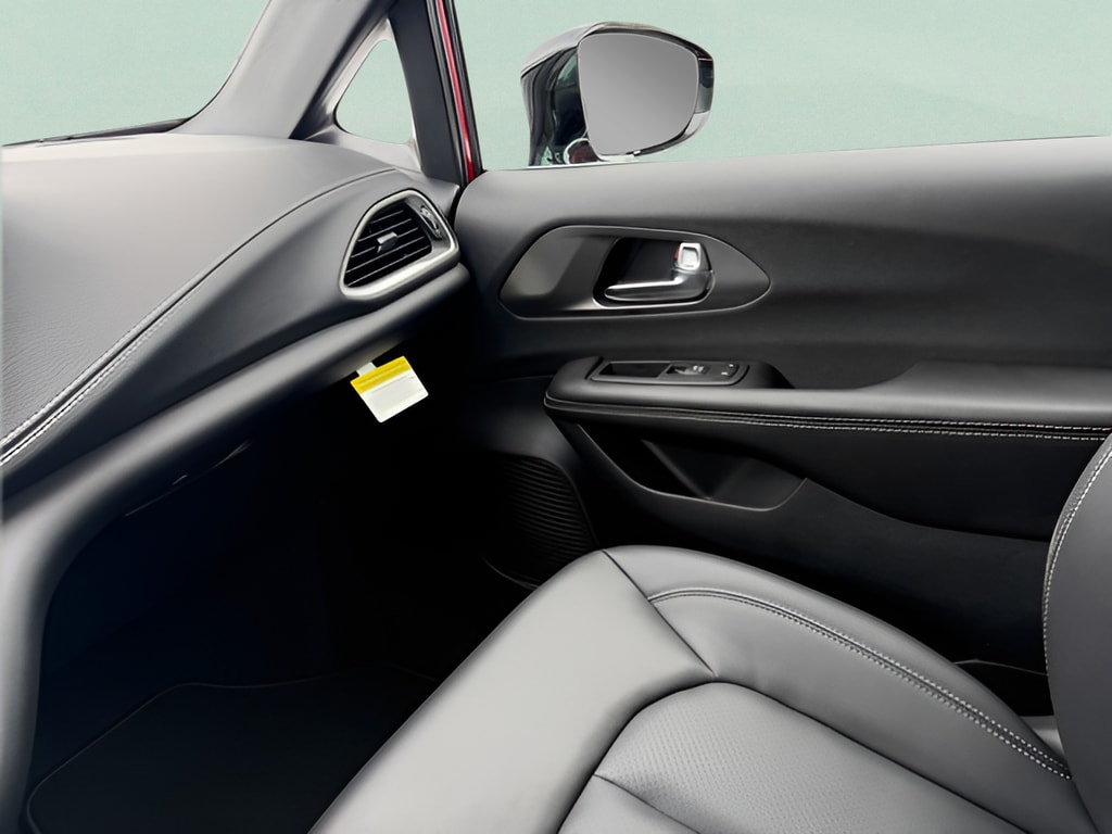 2026 Chrysler Pacifica Select - Photo 19