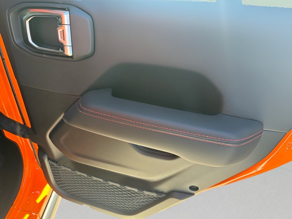 2025 Jeep Wrangler 4-Door Rubicon - Photo 9