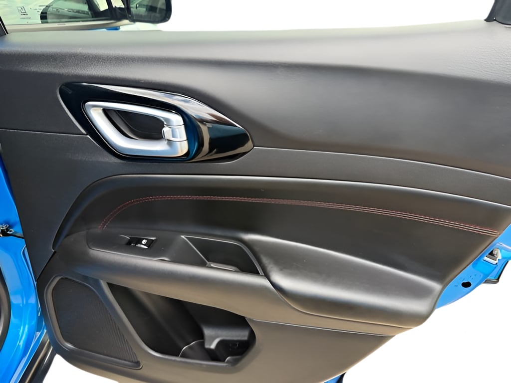 2025 Jeep Compass Trailhawk - Photo 10