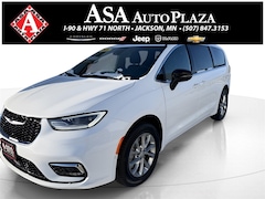 2026 Chrysler Pacifica SELECT AWD Passenger Van