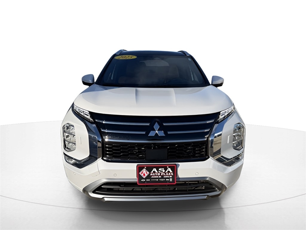 Used 2025 Mitsubishi Outlander SEL SUV