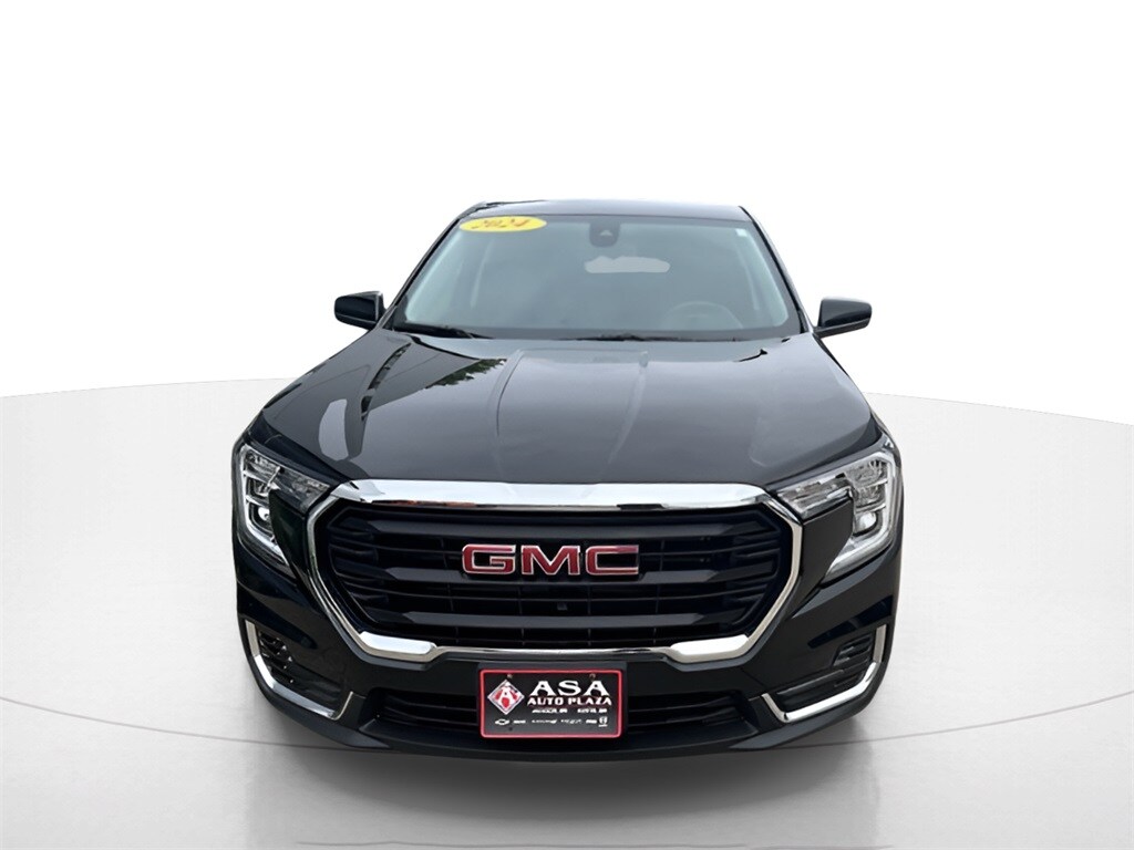 2024 Gmc Terrain SLE photo 2