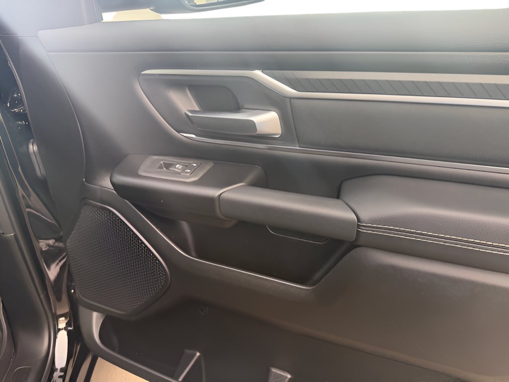 2026 RAM 1500 Big Horn/Lone Star - Photo 11