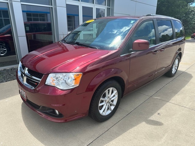 Used 2019 Dodge Grand Caravan SXT with VIN 2C4RDGCG1KR802515 for sale in Jackson, Minnesota