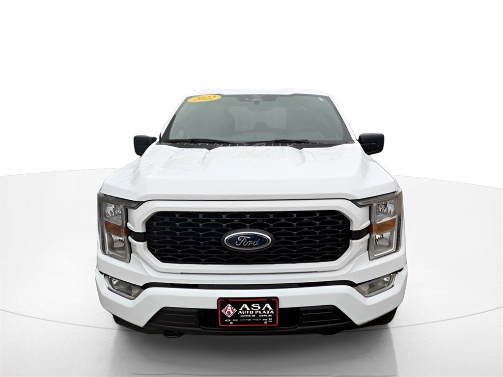2022 Ford F-150 XL photo 2