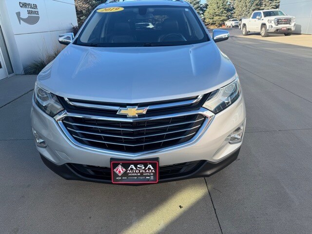 2019 Chevrolet Equinox Premier photo 3