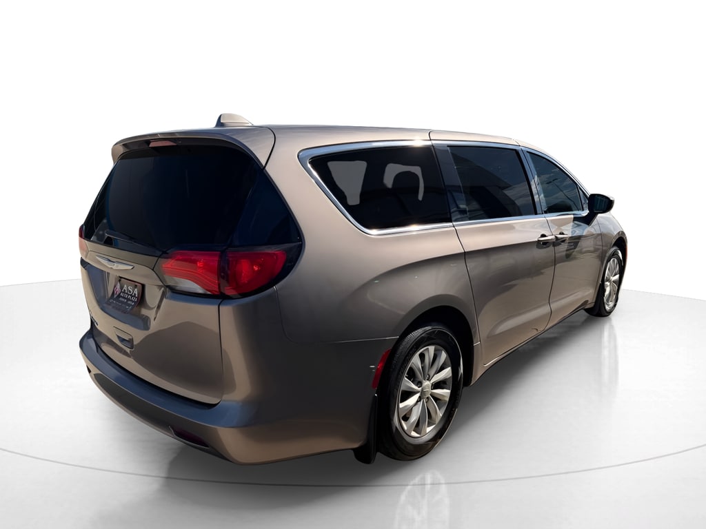 Used 2017 Chrysler Pacifica Touring Van