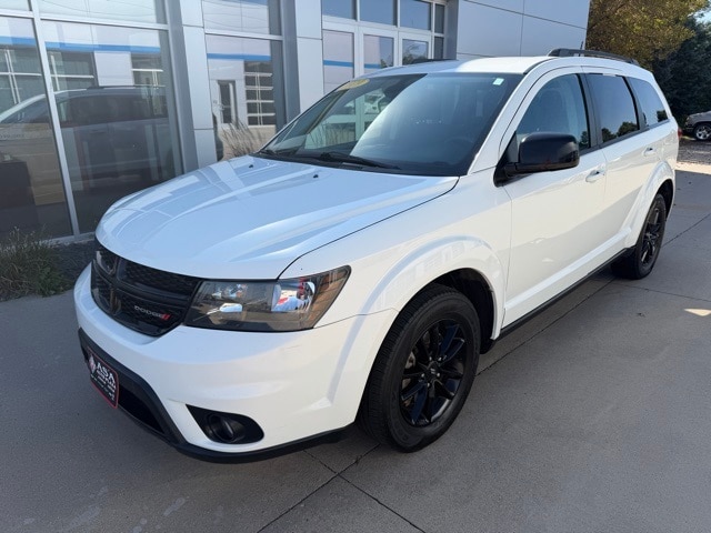 Used 2019 Dodge Journey SE with VIN 3C4PDCBB5KT820938 for sale in Jackson, Minnesota