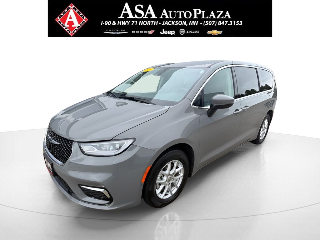 2023 Chrysler Pacifica