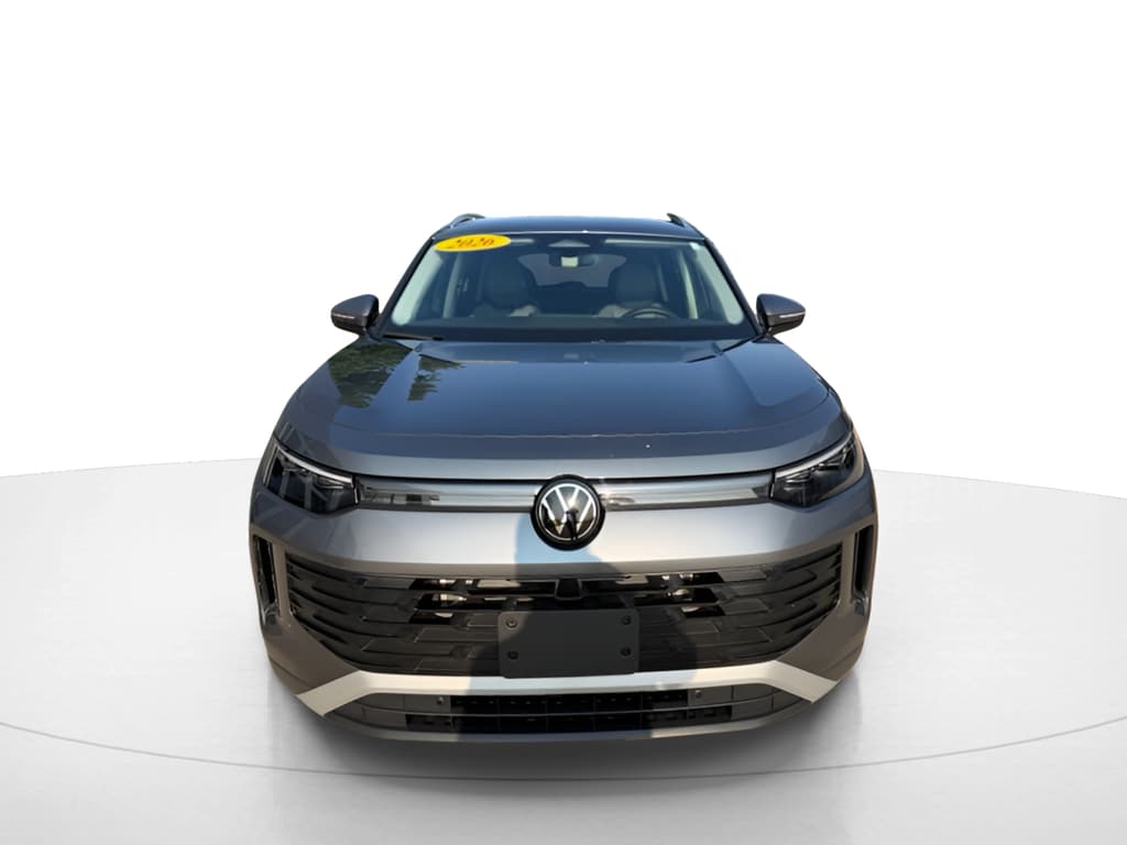 Used 2026 Volkswagen Tiguan SE with VIN 3VVER7RM8TM025953 for sale in Jackson, Minnesota