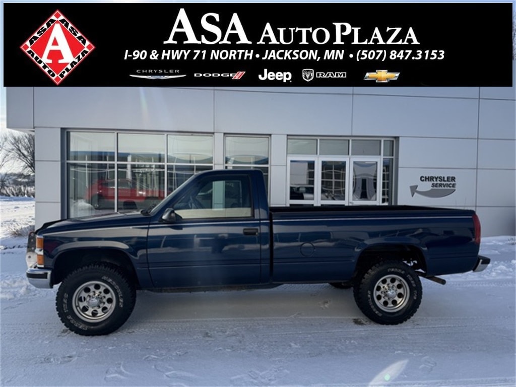 1995 Chevrolet GMT400's photo