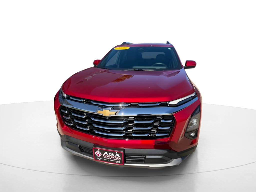Used 2025 Chevrolet Equinox LT with VIN 3GNAXPEG7SL121068 for sale in Jackson, Minnesota