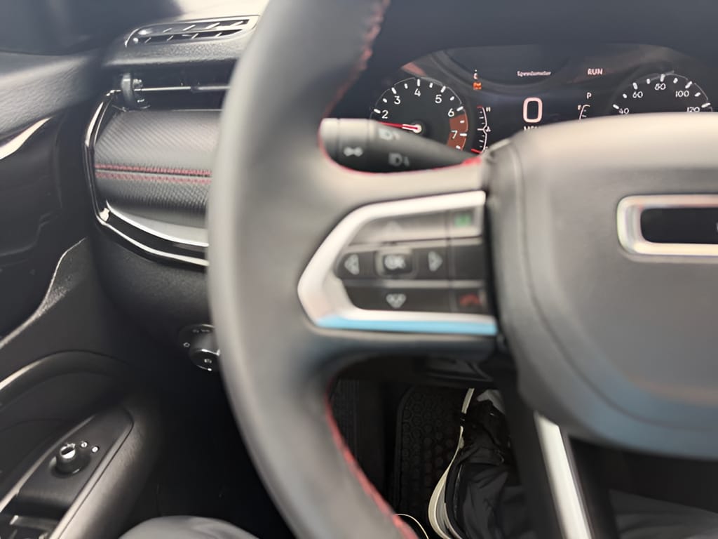 2025 Jeep Compass Trailhawk - Photo 29