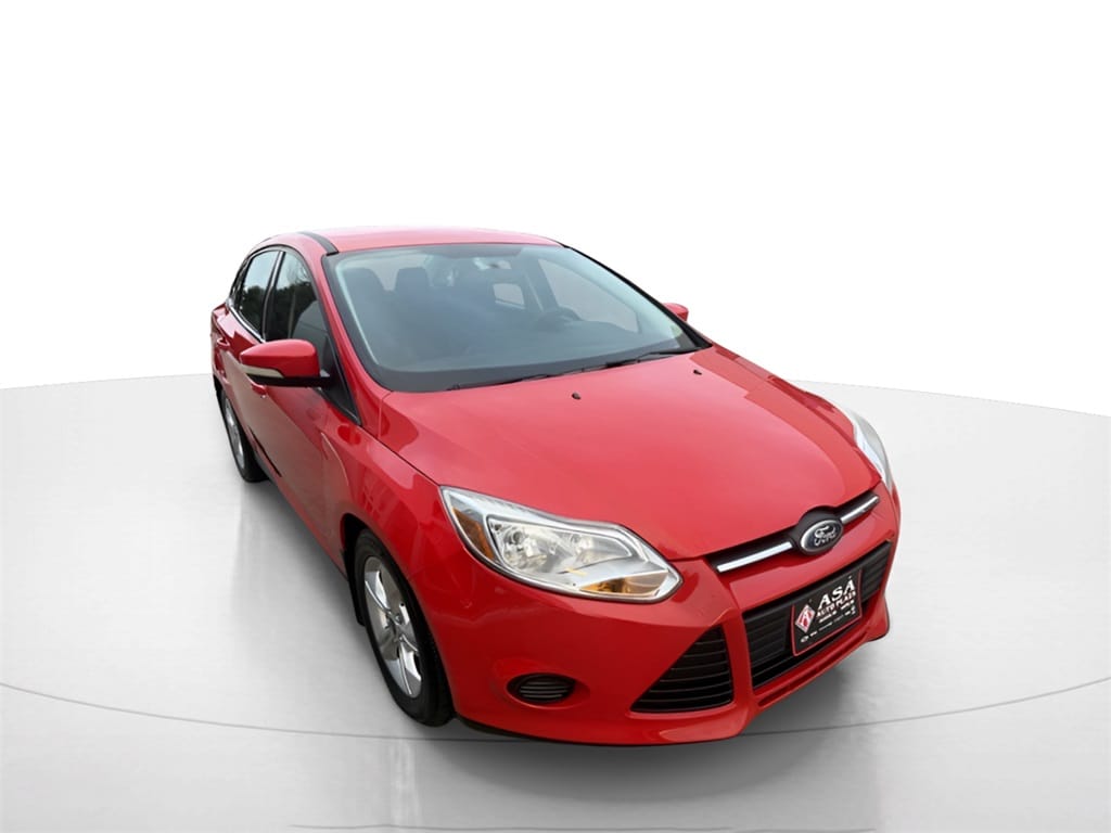 Used 2014 Ford Focus SE Sedan