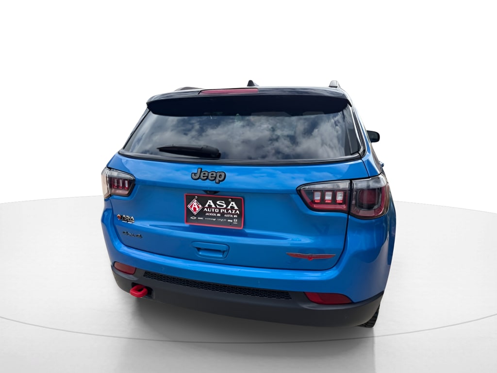 2025 Jeep Compass Trailhawk - Photo 5