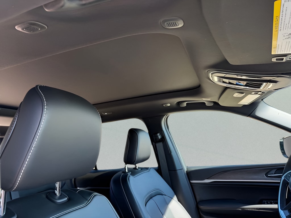2026 Jeep Grand Cherokee Limited Reserve - Photo 10