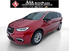 2026 Chrysler Pacifica SELECT AWD Passenger Van