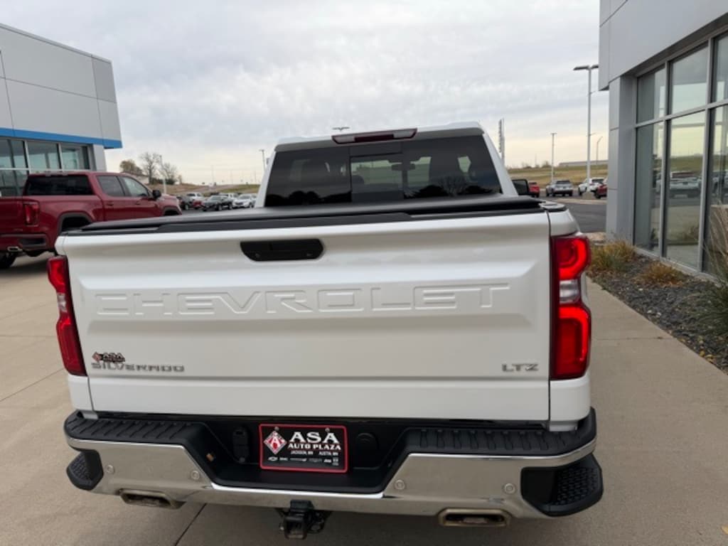 Used 2019 Chevrolet Silverado 1500 LTZ Truck Crew Cab