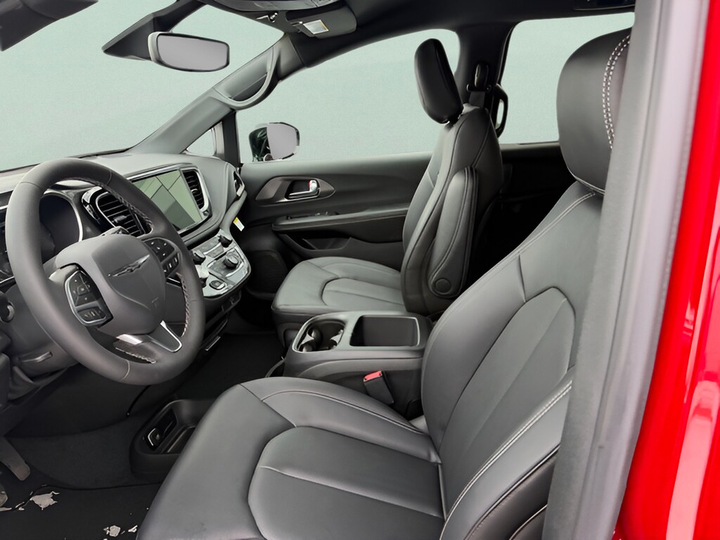 2026 Chrysler Pacifica Select - Photo 20