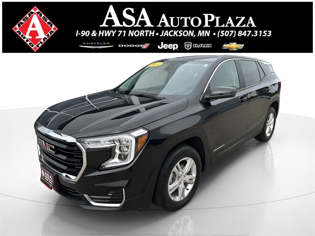 2024 GMC Terrain SLE's photo