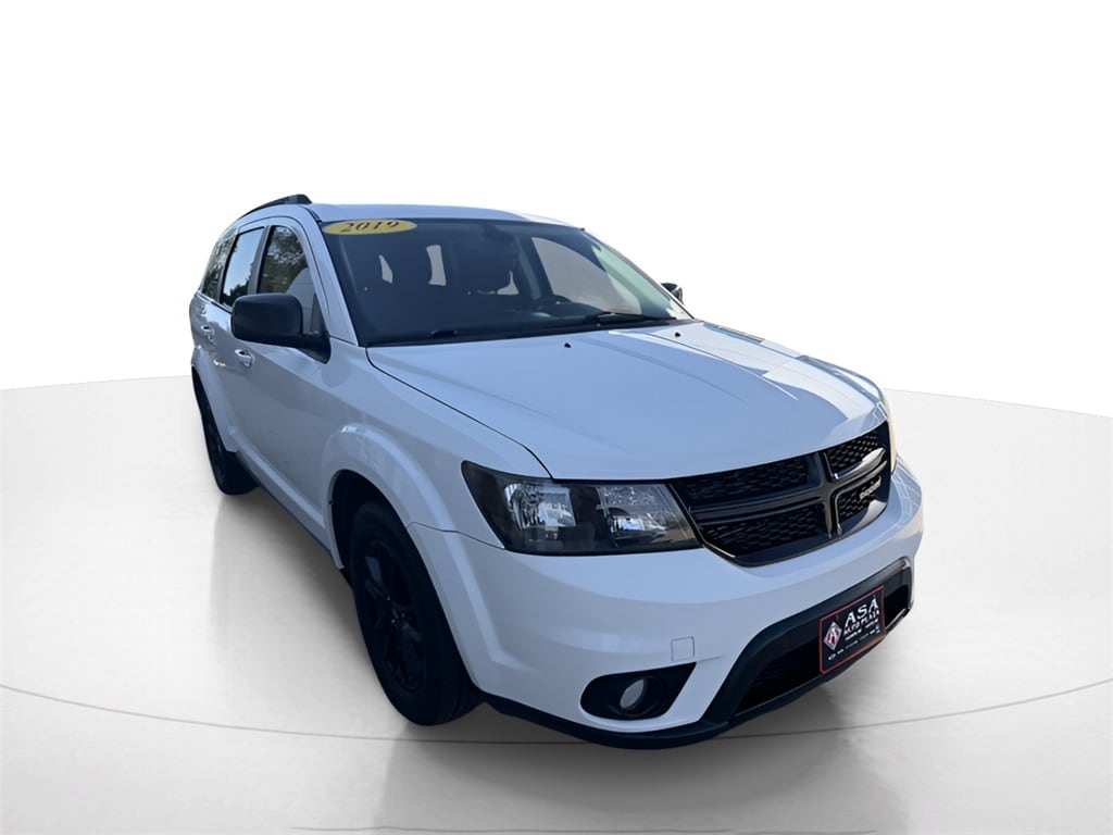 Used 2019 Dodge Journey SE SUV