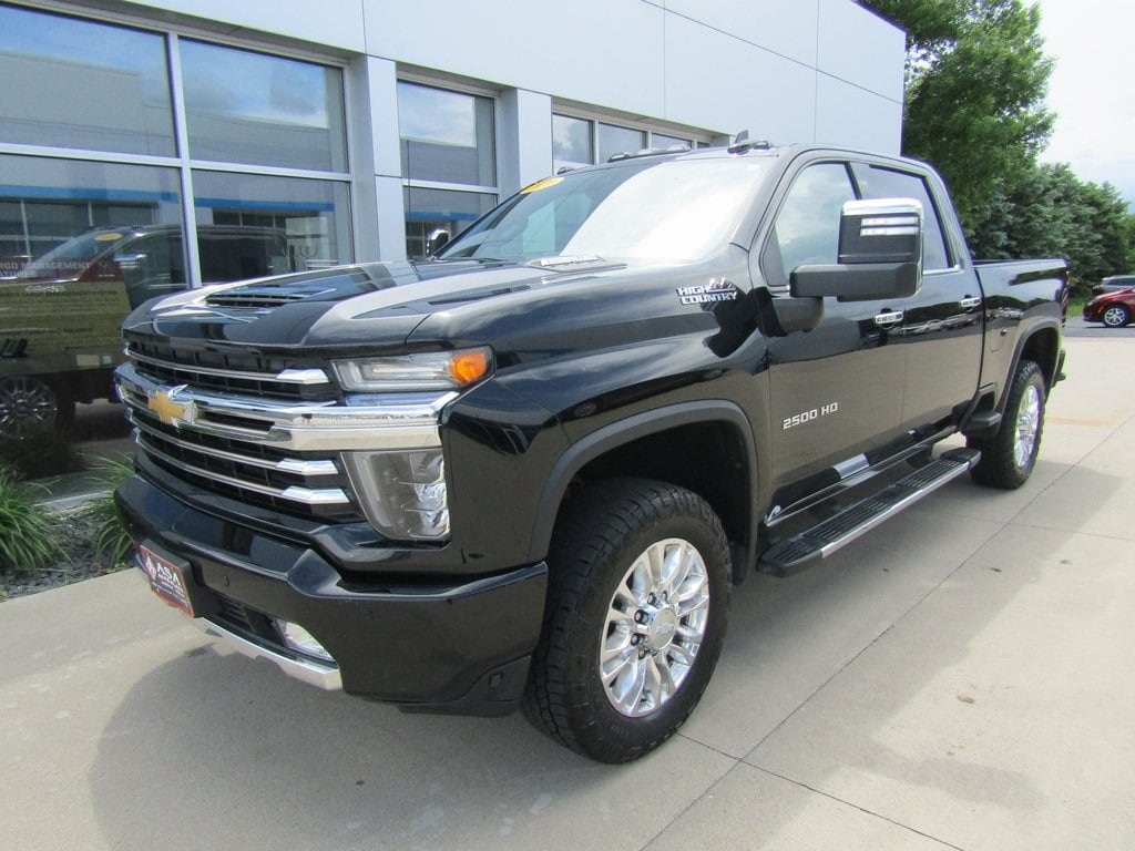 Used 2020 Chevrolet Silverado 2500HD High Country with VIN 1GC4YREY3LF265493 for sale in Jackson, Minnesota