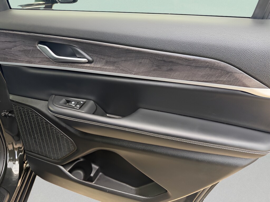 2024 Jeep Grand Cherokee L Limited - Photo 13