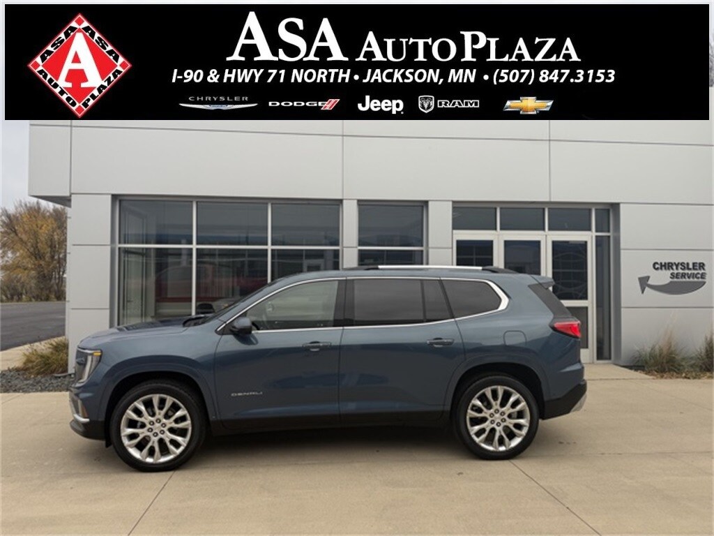 Used 2025 GMC Acadia Denali SUV
