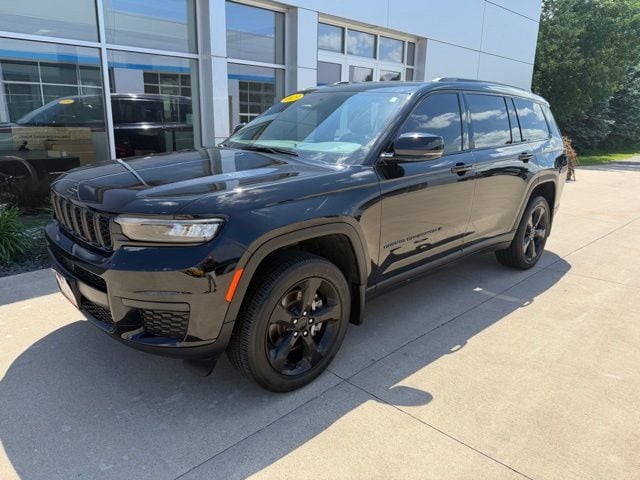 Used 2023 Jeep Grand Cherokee L Altitude with VIN 1C4RJKAG0P8777639 for sale in Jackson, Minnesota